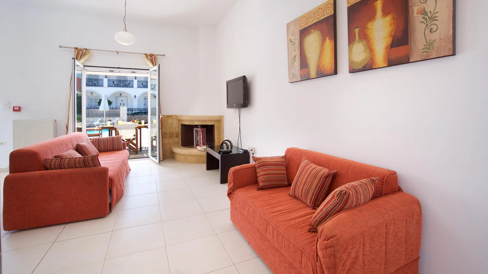 Apartment Studios Diamanto Karavomylos