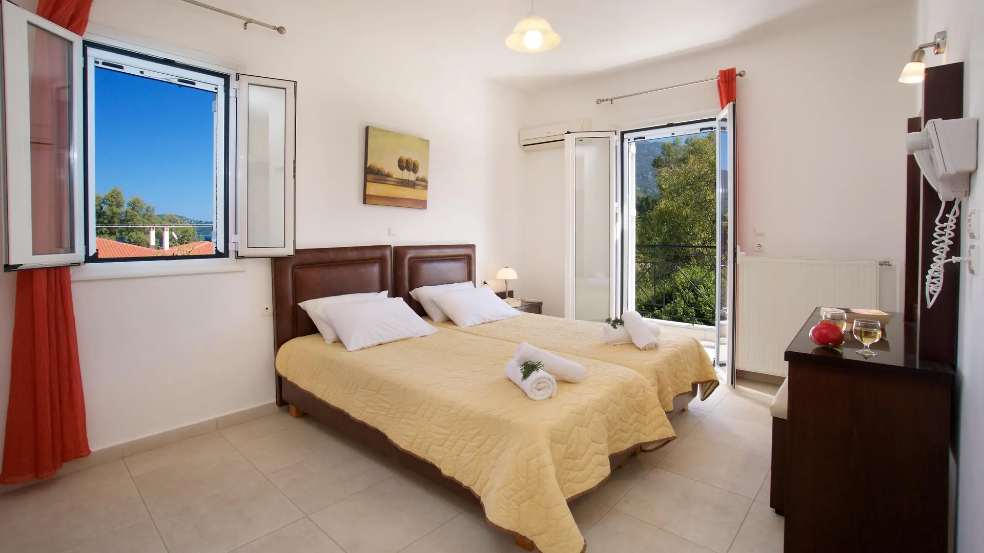 Apartment Studios Diamanto Karavomylos