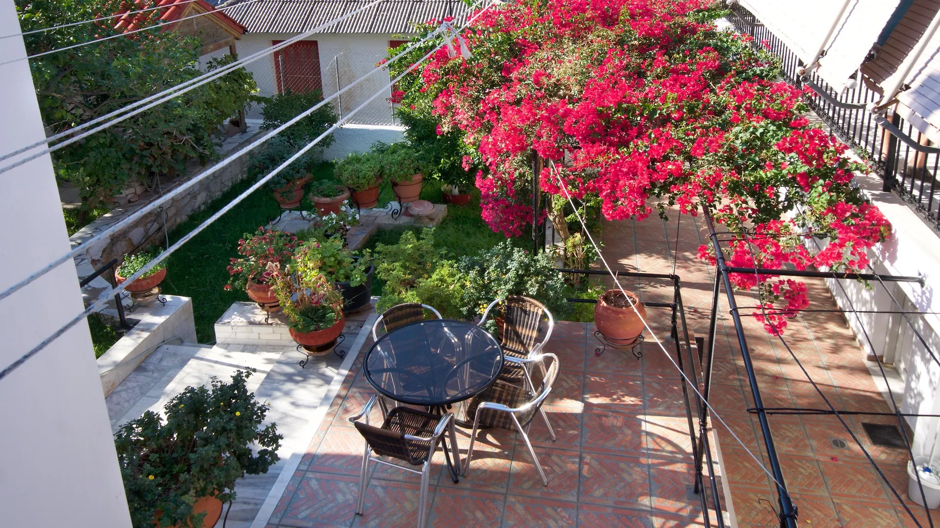 Studios Diamanto Karavomylos Greece